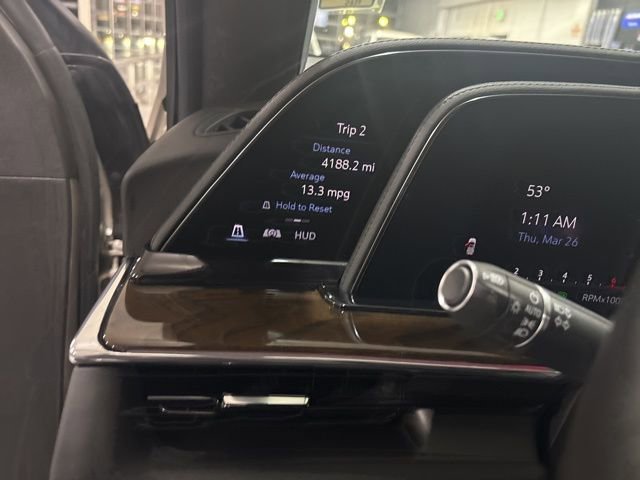 Used 2024 Cadillac Escalade Premium Luxury Platinum image 25