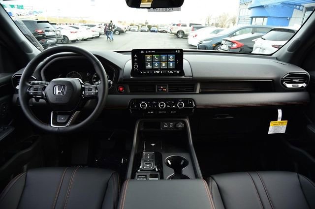 New 2025 Honda Pilot TrailSport image 7