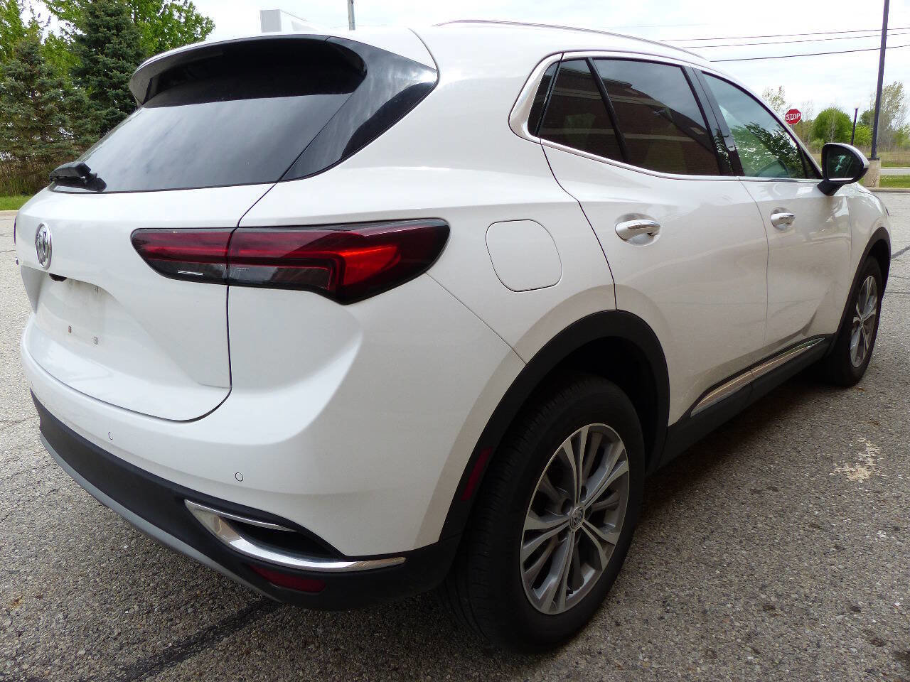 Used 2022 Buick Envision Preferred FWD image 9