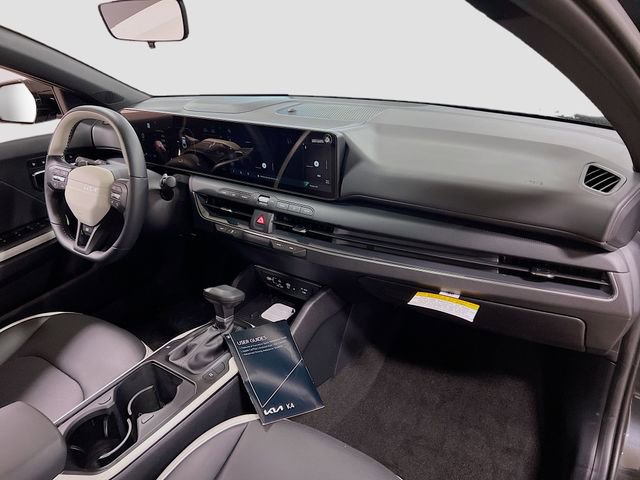 New 2025 Kia K4 GT-Line w/ GT-Line Premium Package image 30