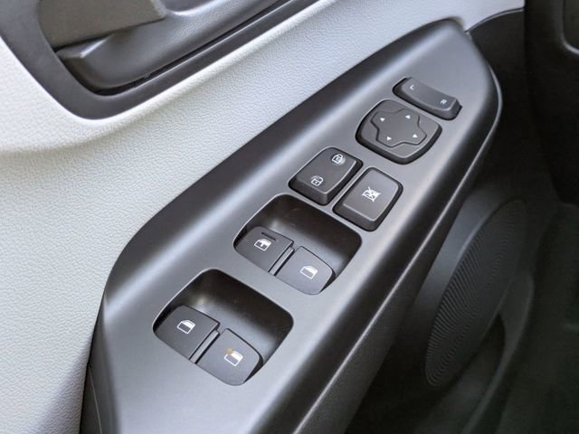 Used 2022 Hyundai Kona SEL image 23