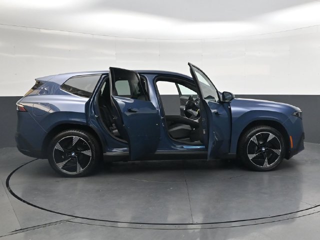 New 2027 BMW iX3 50 xDrive w/ Technology Package AWD/4WD image 36