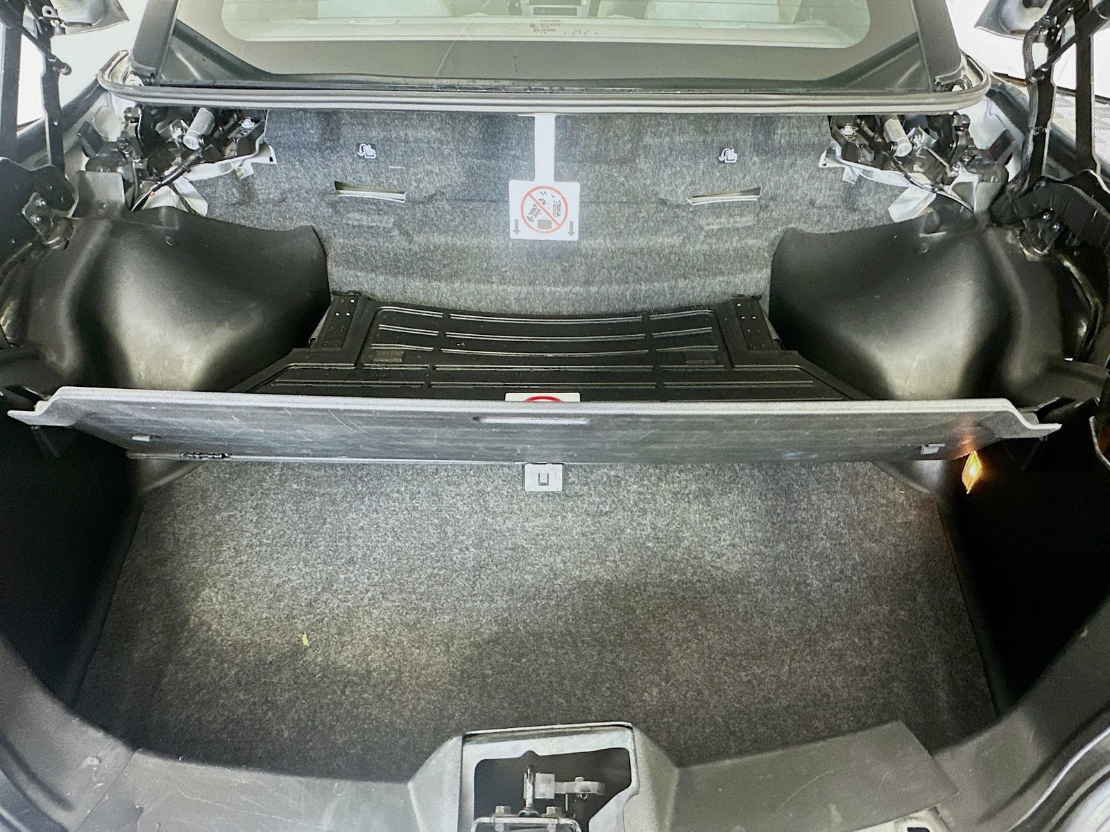 Used 2008 Chrysler Sebring Touring FWD image 23