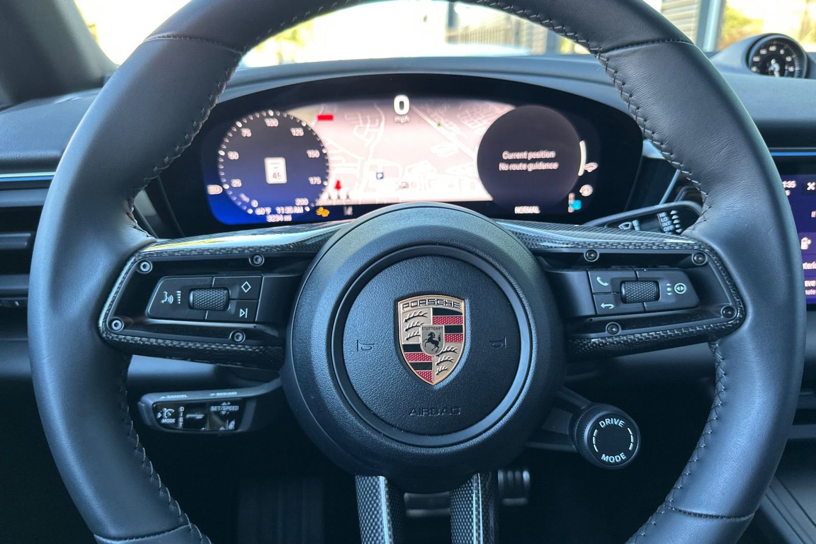 Certified 2025 Porsche Macan 4S Electric image 30