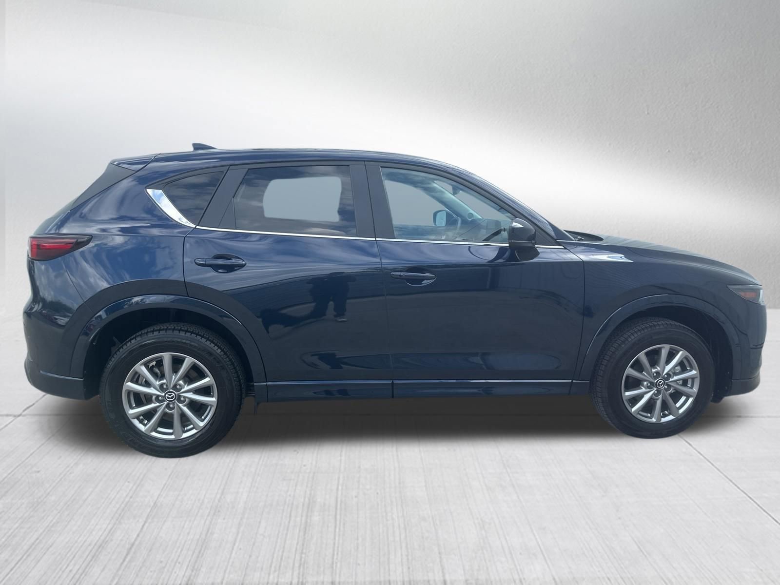 Used 2025 MAZDA CX-5 AWD 2.5 S w/ Preferred Package image 5