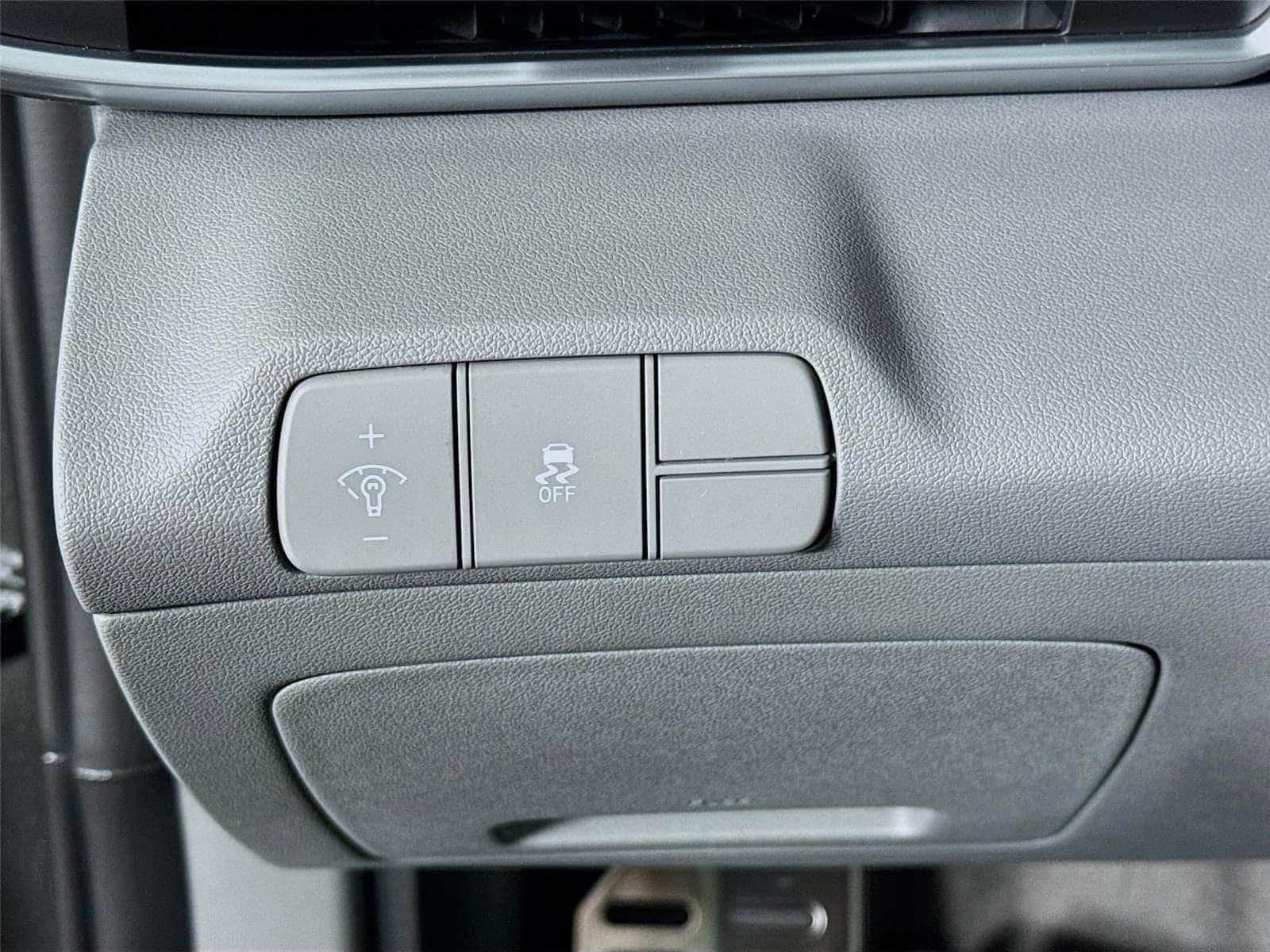 New 2026 Hyundai Elantra Sport FWD image 10
