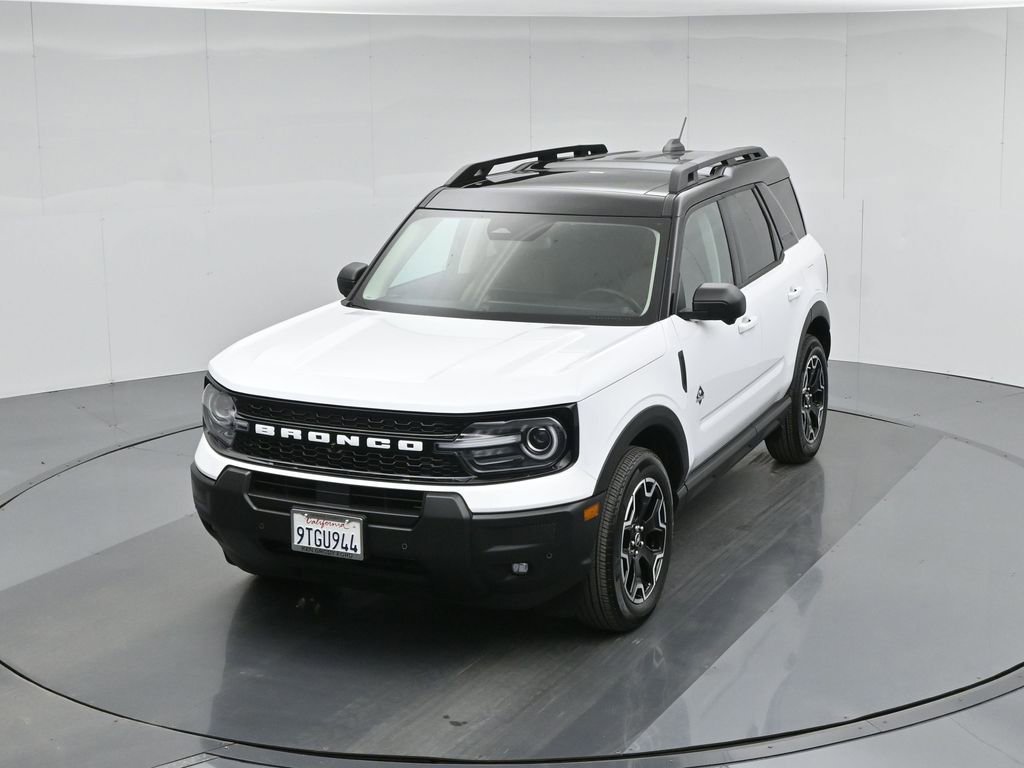 Used 2025 Ford Bronco Sport Outer Banks w/ Outer Banks Tech Package+ image 40