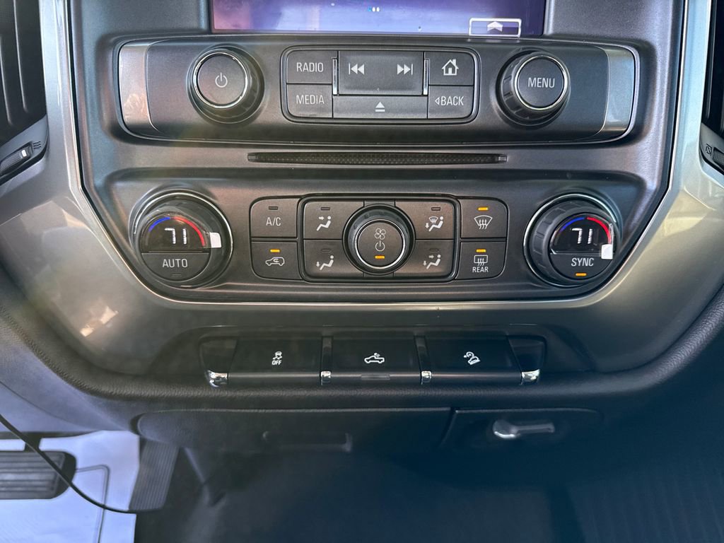 Used 2018 Chevrolet Silverado 1500 LT w/ All Star Edition image 23