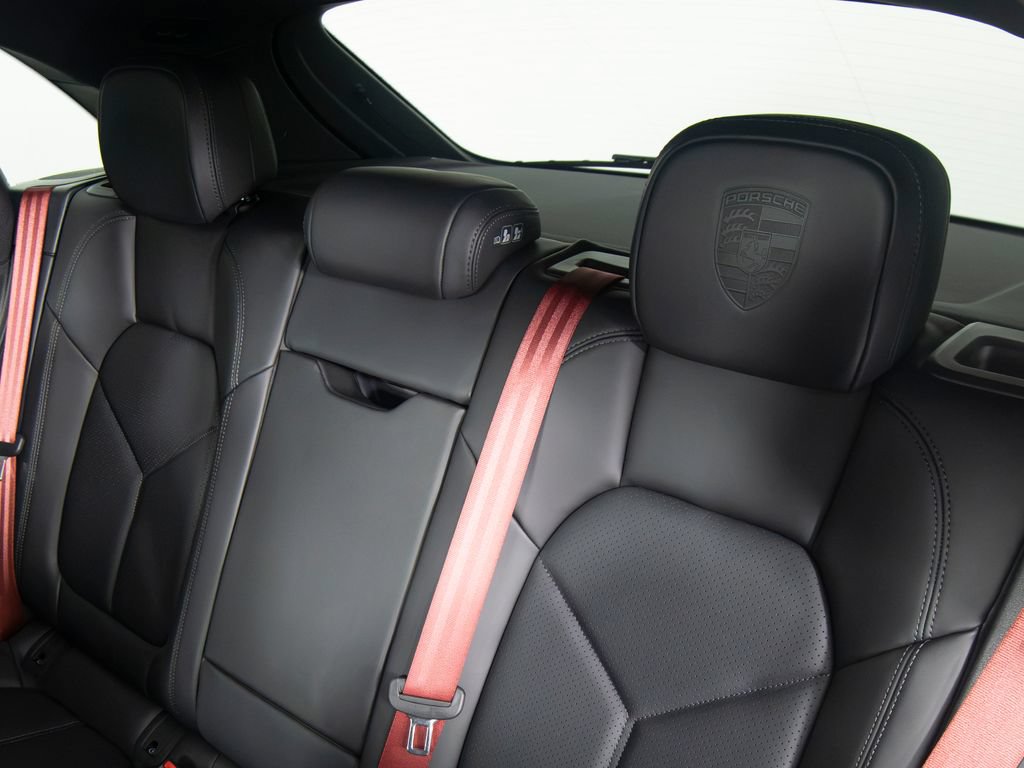 New 2026 Porsche Macan S AWD/4WD image 41