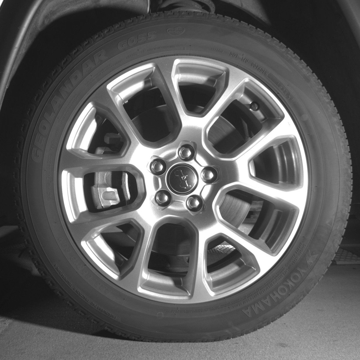 Used 2025 Jeep Compass Limited image 12