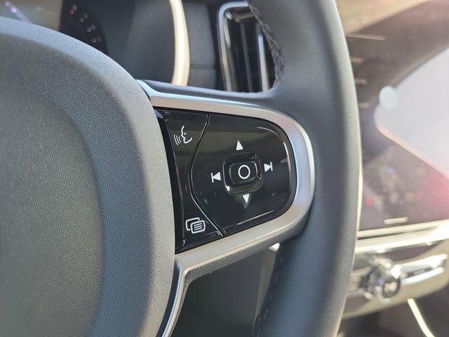 New 2026 Volvo XC90 B6 Ultra w/ Protection Package image 25