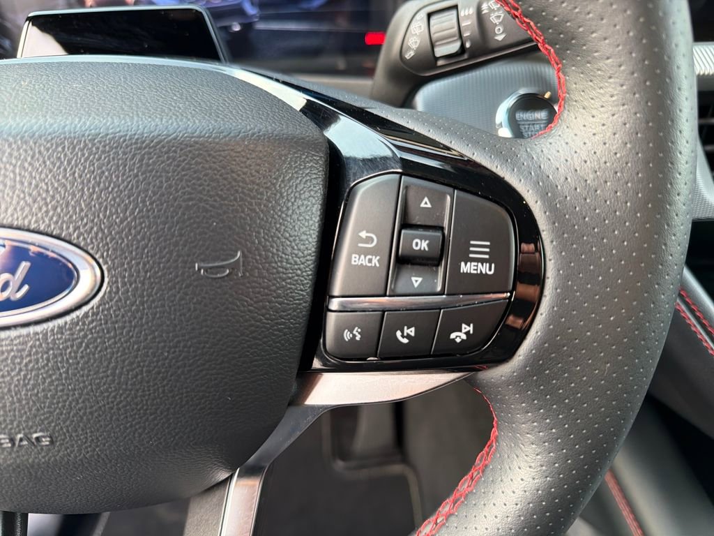 Used 2025 Ford Explorer ST-Line w/ ST-Line Street Pack image 36