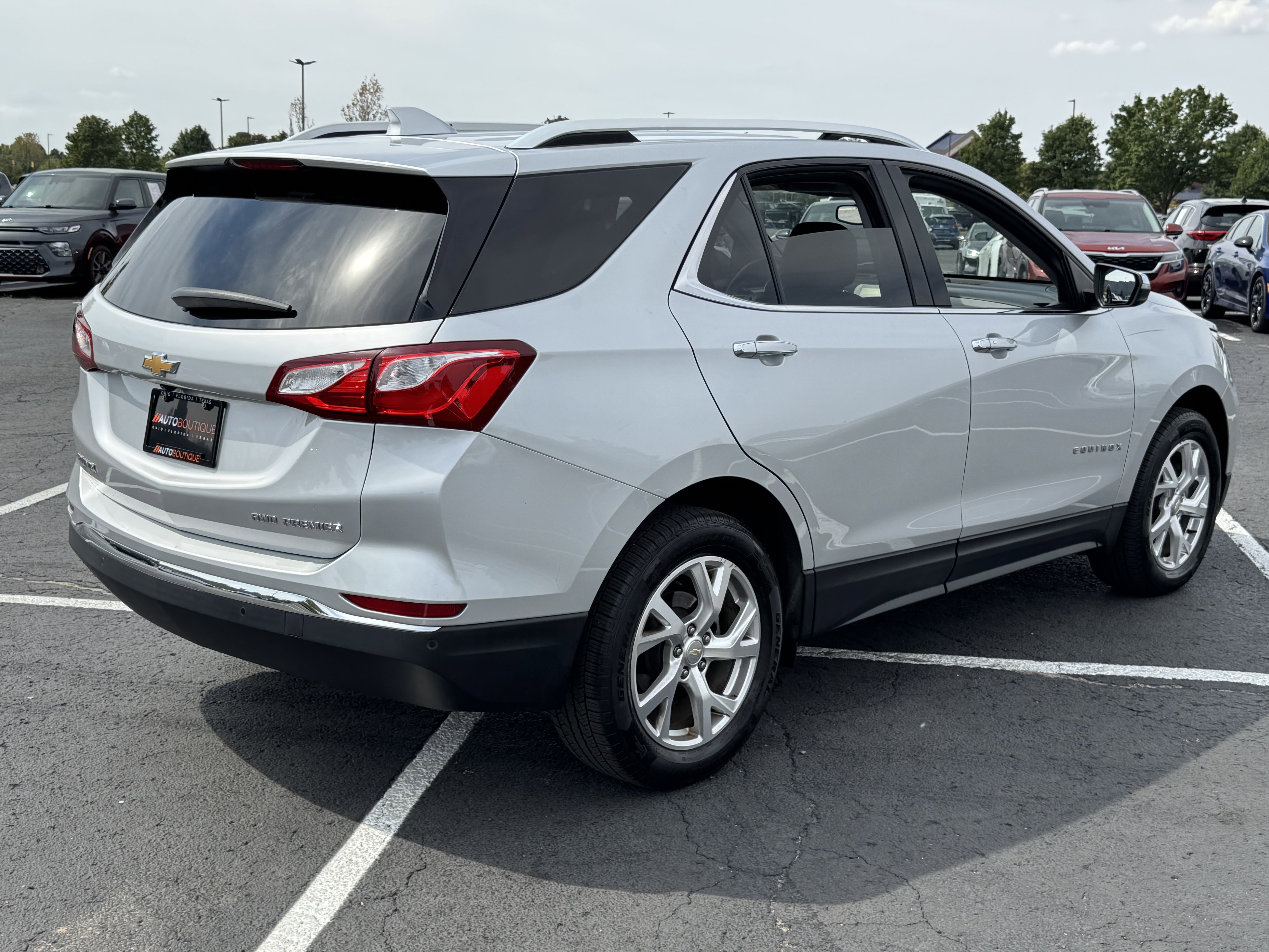 Used 2021 Chevrolet Equinox Premier image 12