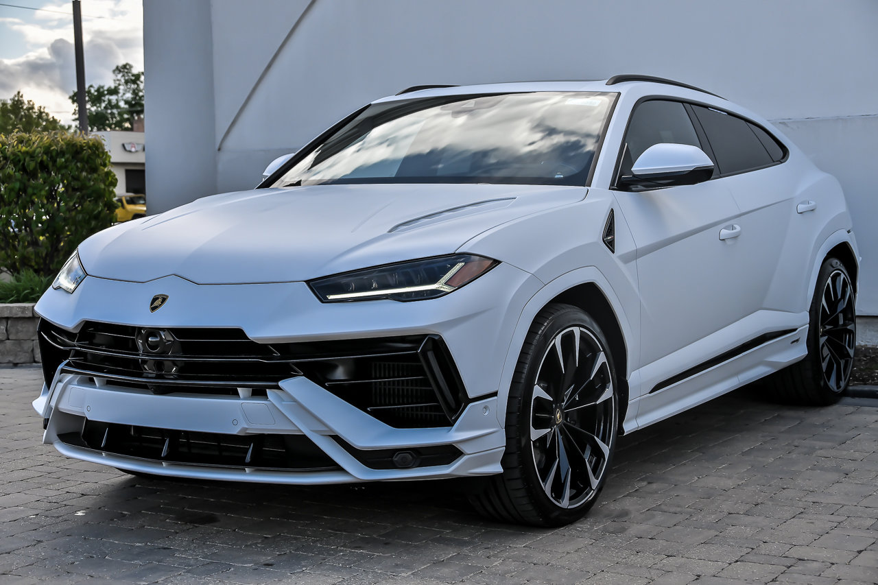 Used 2024 Lamborghini Urus S AWD/4WD image 6