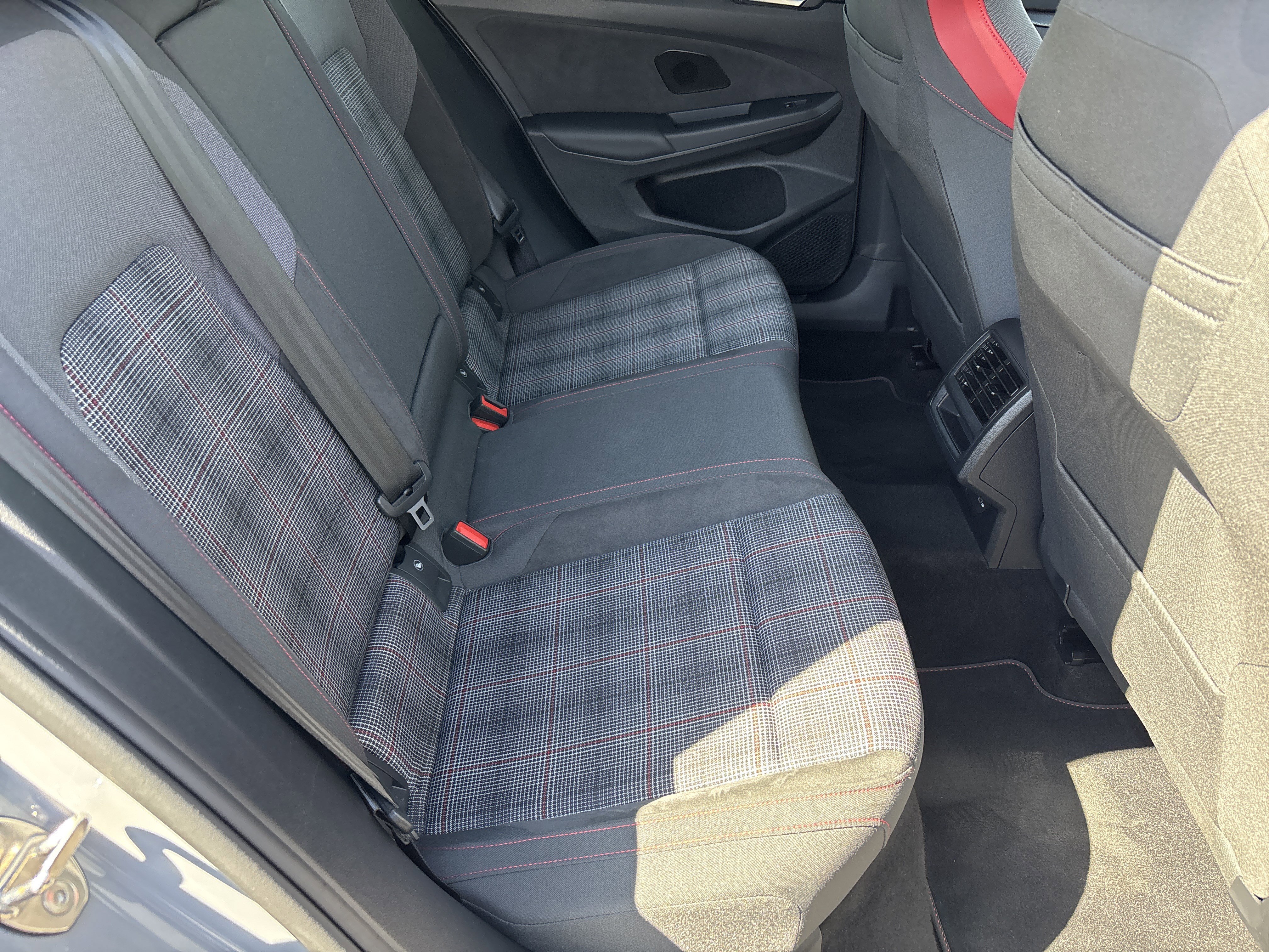 Used 2024 Volkswagen GTI SE w/ MDO Package image 11