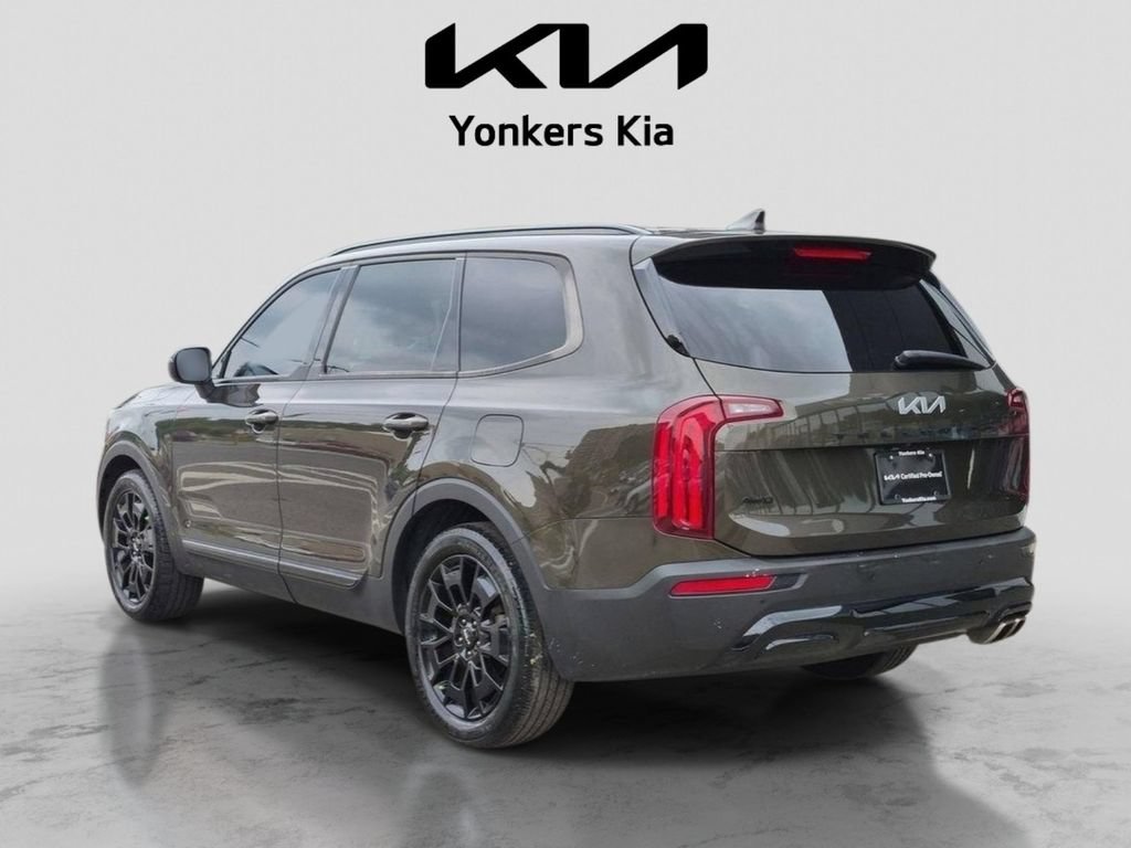 Certified 2022 Kia Telluride EX w/ EX Premium Package AWD/4WD image 12