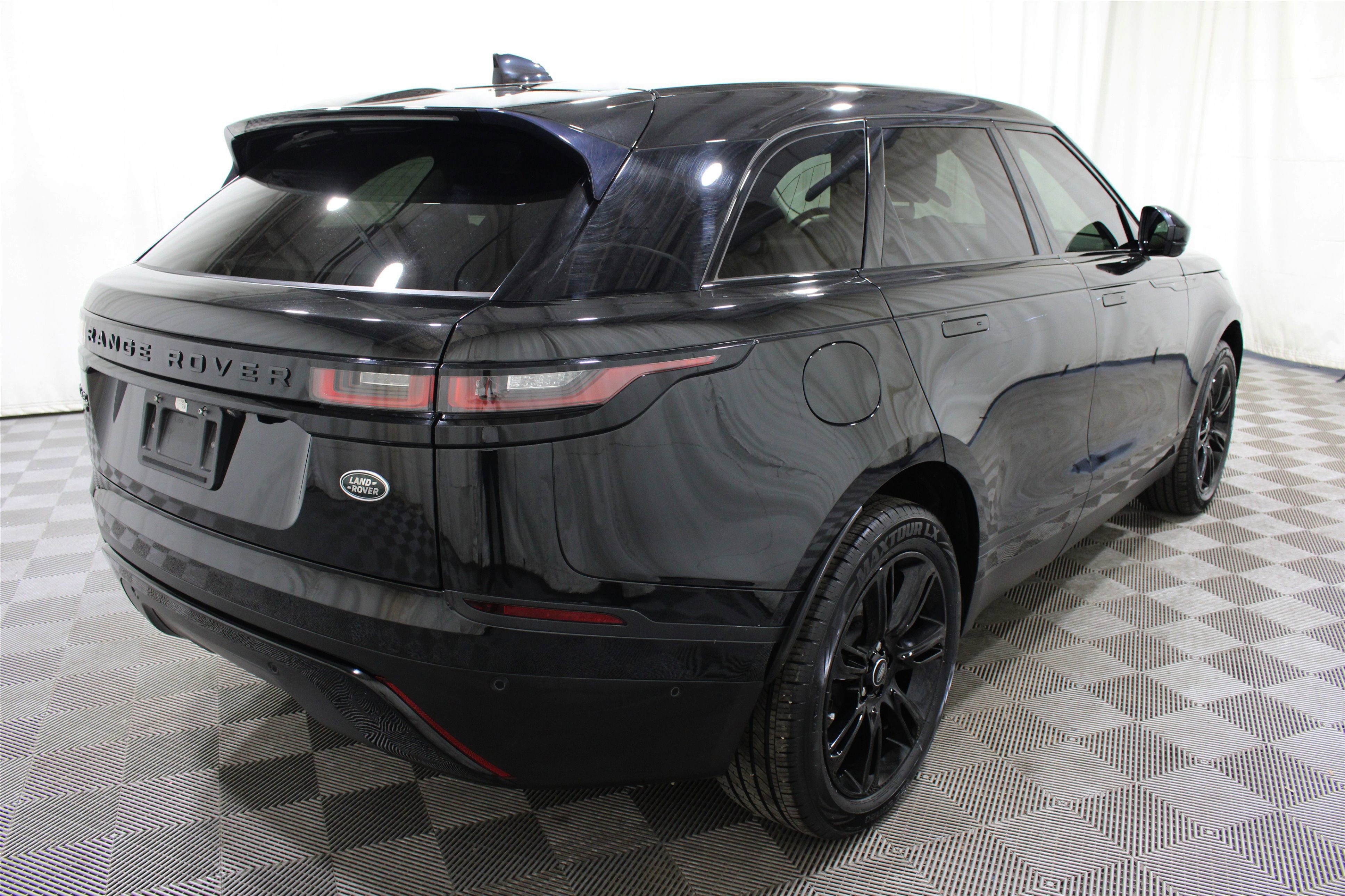Used 2021 Land Rover Range Rover Velar S AWD/4WD image 28
