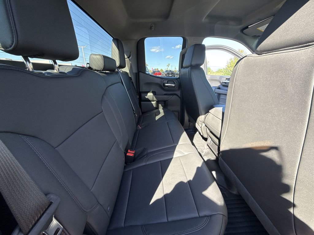 Certified 2025 GMC Sierra 1500 Pro w/ Pro Value Package image 34