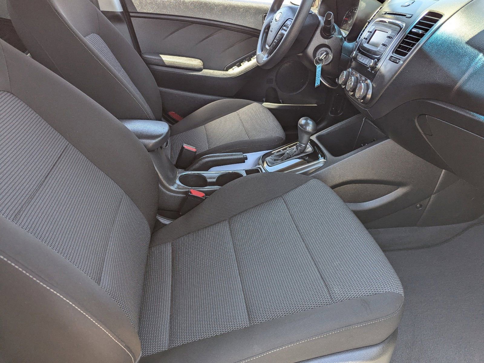 Used 2018 Kia Forte LX FWD image 11