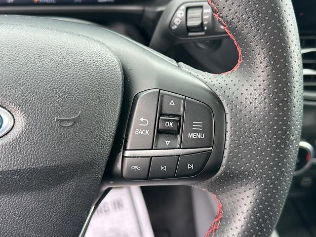 Used 2024 Ford Escape ST-Line image 23