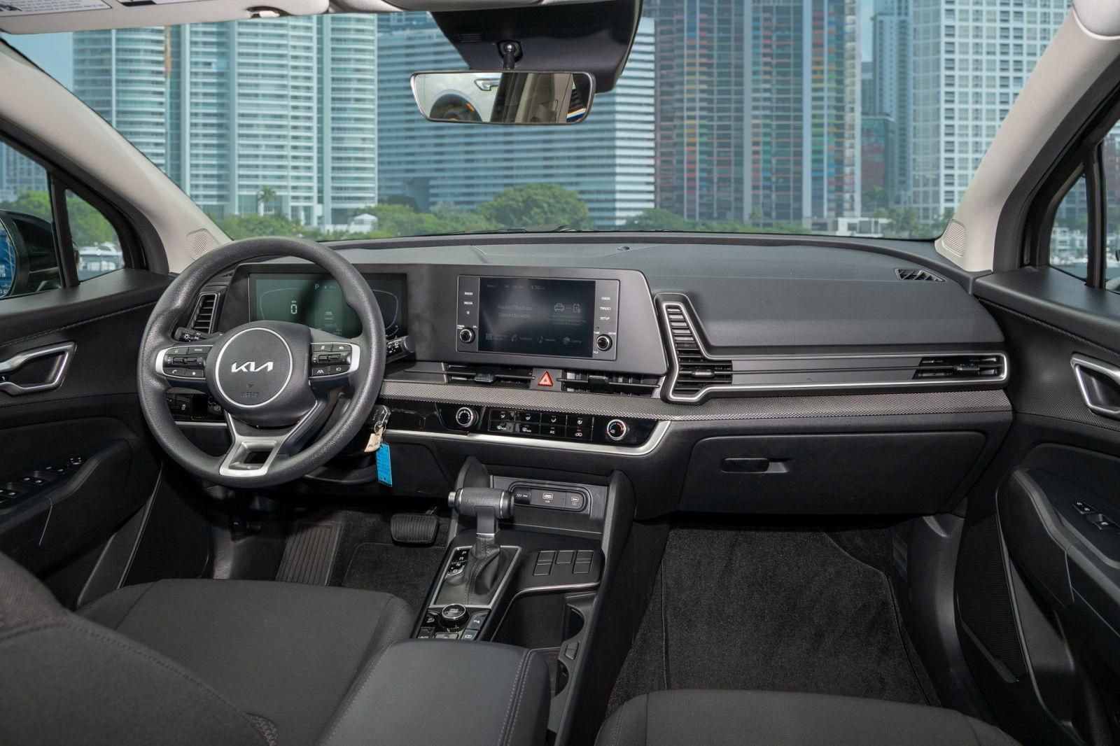 Used 2025 Kia Sportage LX FWD image 19