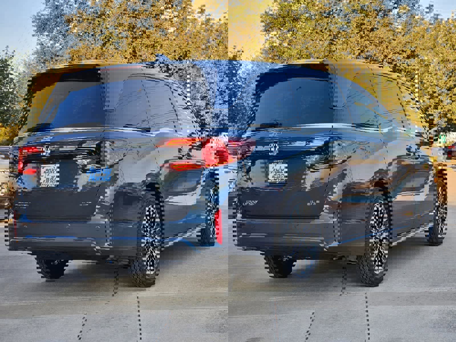 New 2026 Honda Odyssey Elite image 5