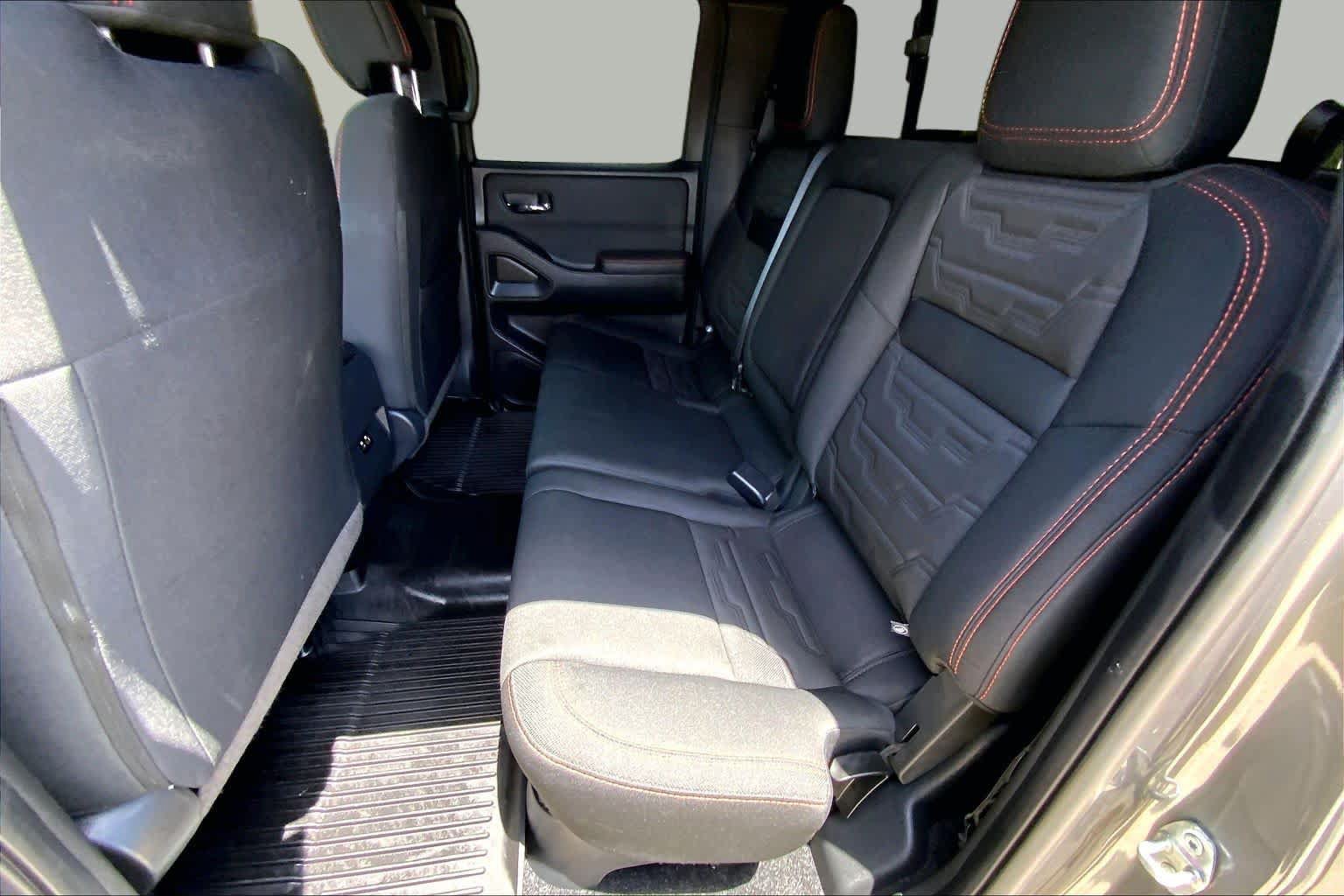 Used 2024 Nissan Frontier PRO-4X w/ Off-Road Protection Package AWD/4WD image 20
