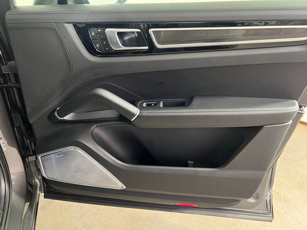 Certified 2023 Porsche Cayenne GTS image 19