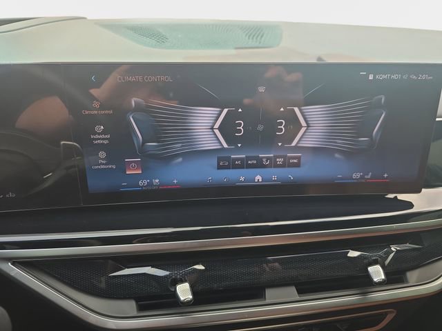 Used 2024 BMW X7 xDrive40i w/ Executive Package AWD/4WD image 28