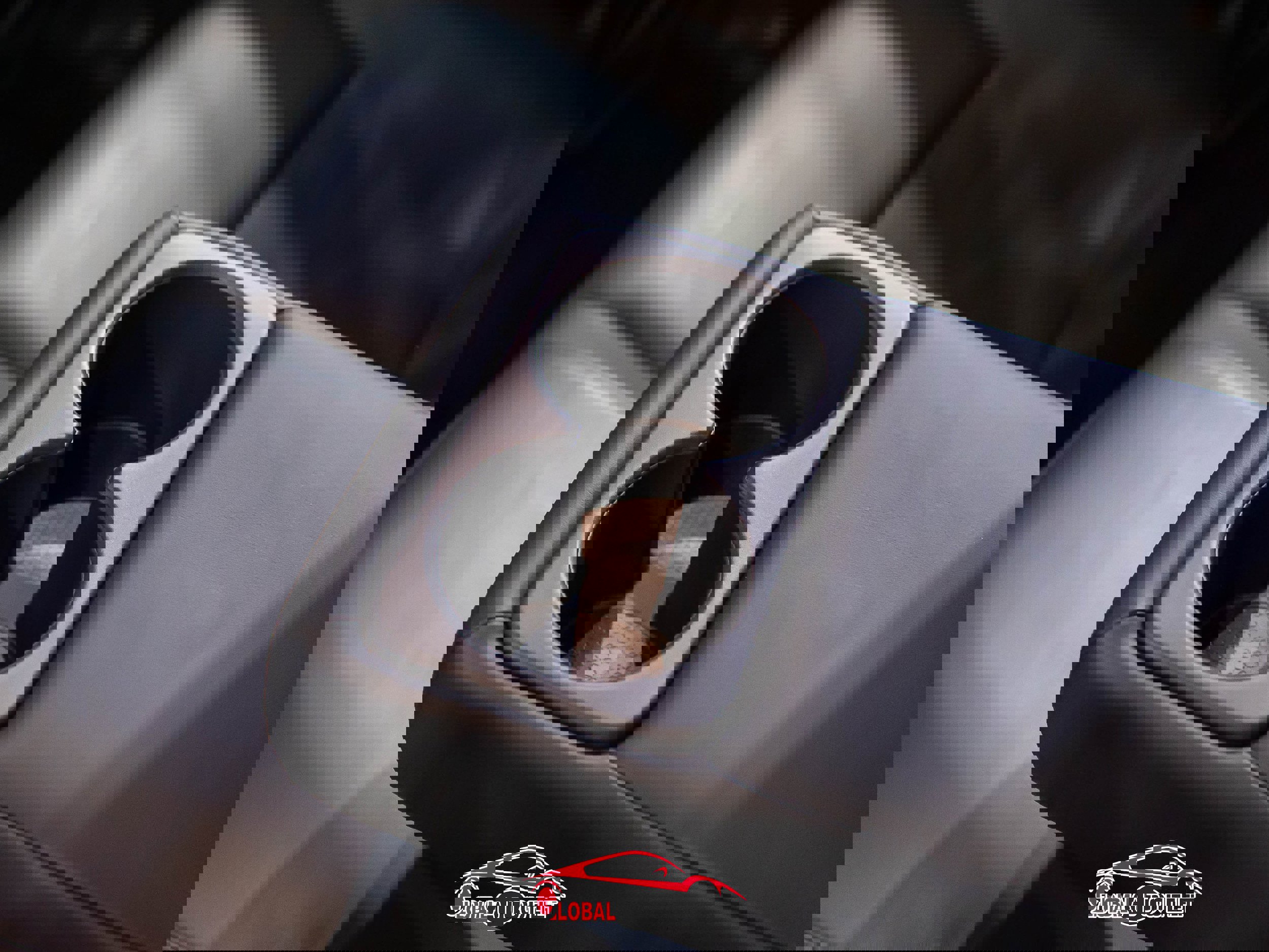 Used 2023 Nissan Ariya AWD image 23