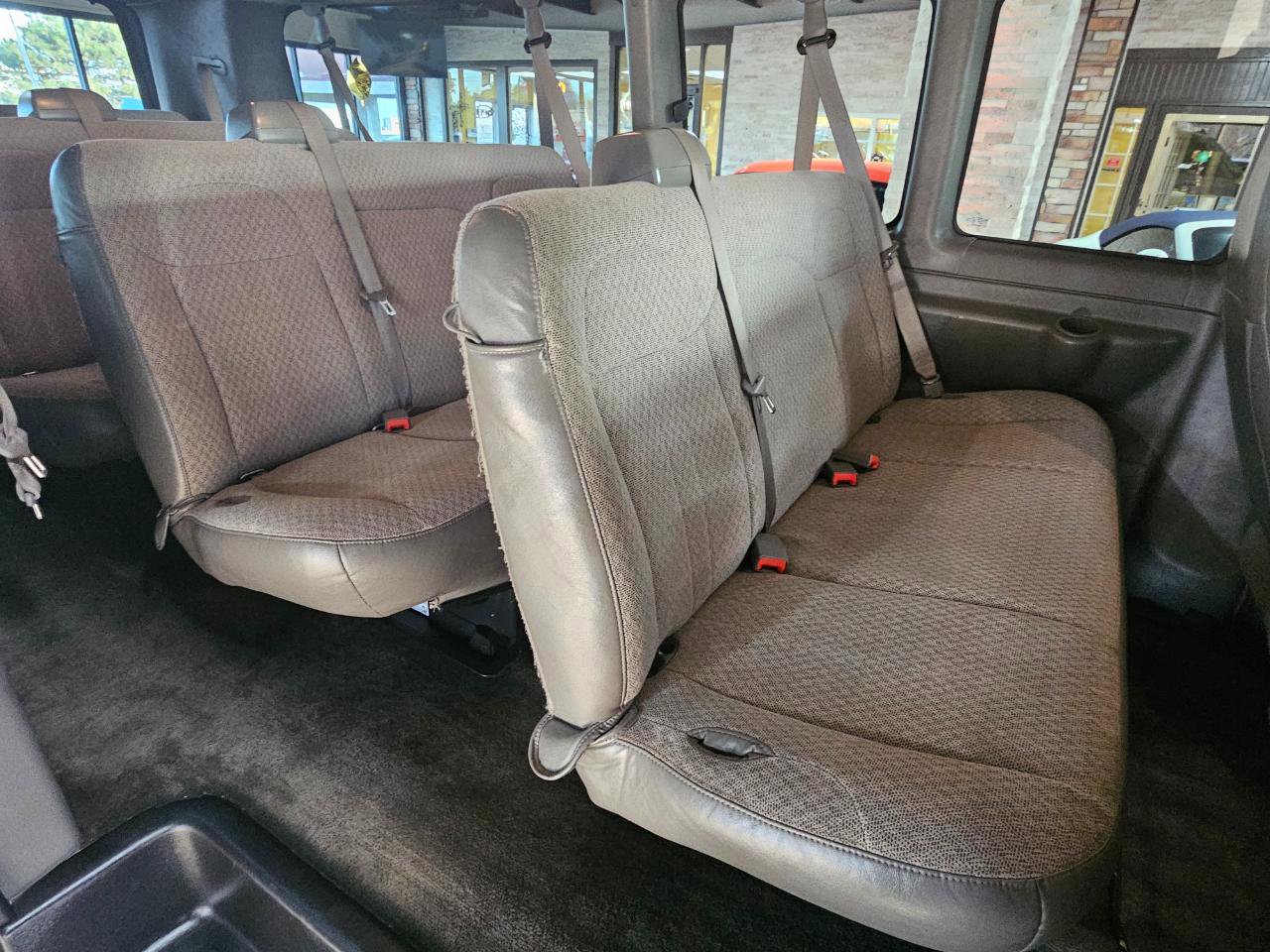 Used 2016 Chevrolet Express 3500 LT w/ LT Preferred Equipment Group image 16