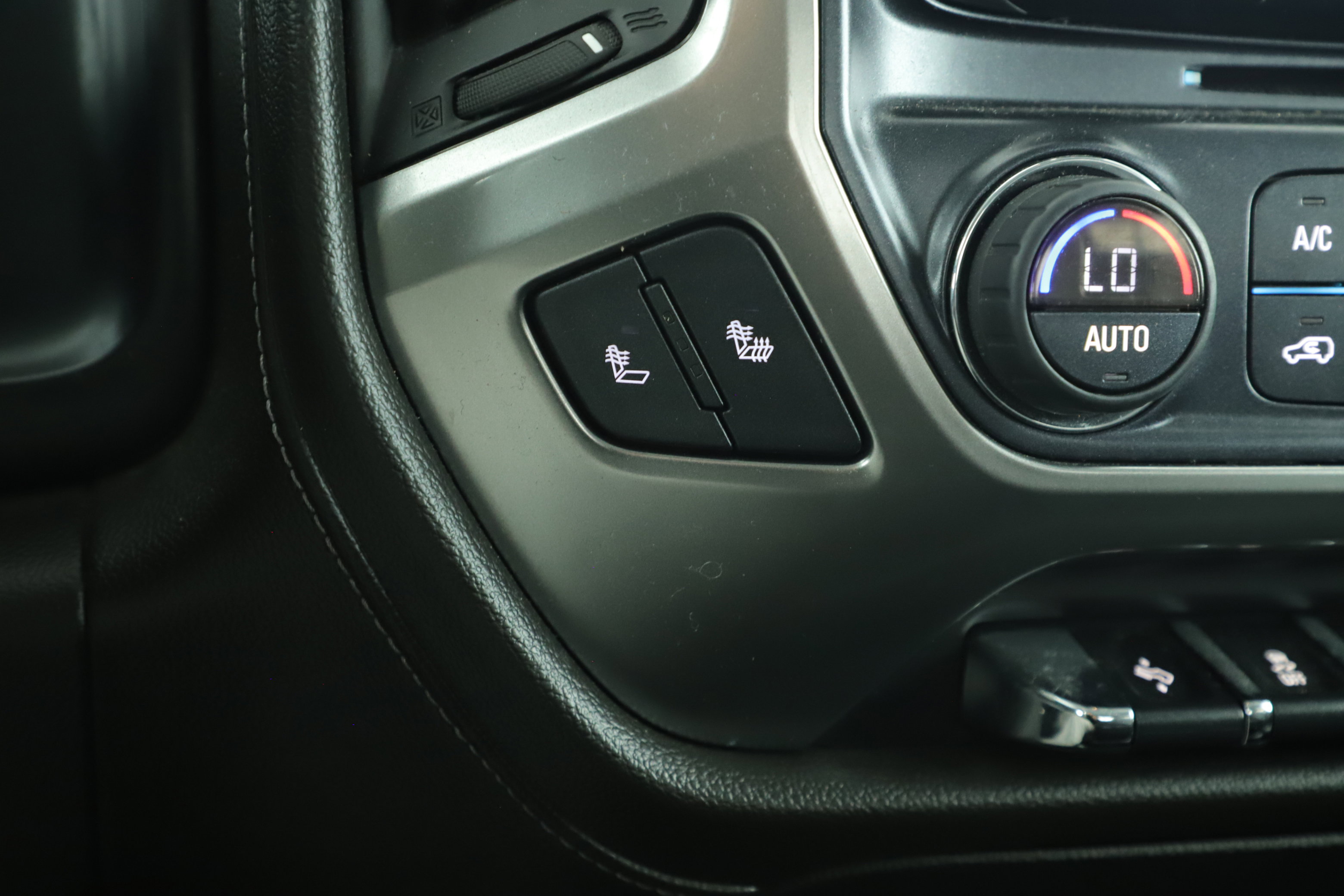 Used 2016 Chevrolet Silverado 3500 LTZ w/ Duramax Plus Package image 5