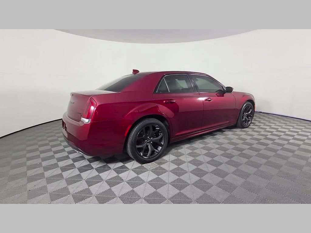 Used 2023 Chrysler 300 Touring L w/ Comfort Group RWD image 38