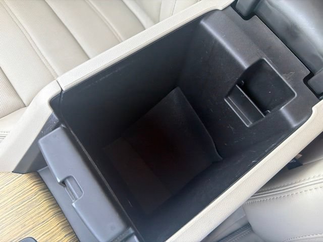 Used 2017 GMC Acadia Denali w/ Technology Package FWD image 19