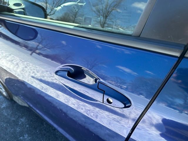 Used 2017 Honda HR-V LX image 31