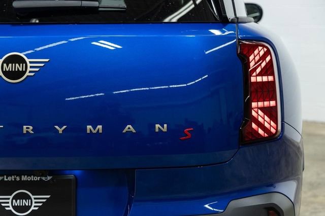 Certified 2025 MINI Cooper Countryman S image 11