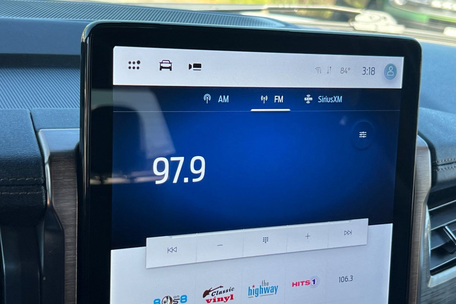 Certified 2023 Ford F150 Lightning Lariat image 18