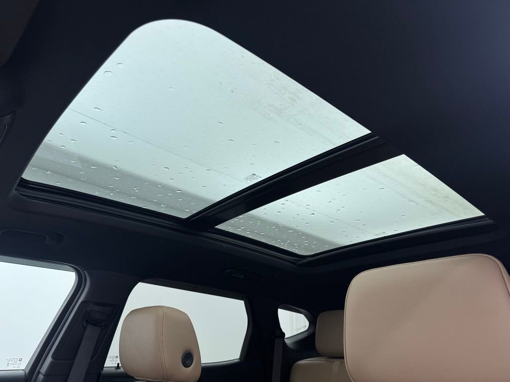 Used 2024 Chevrolet Blazer Premier AWD/4WD image 5