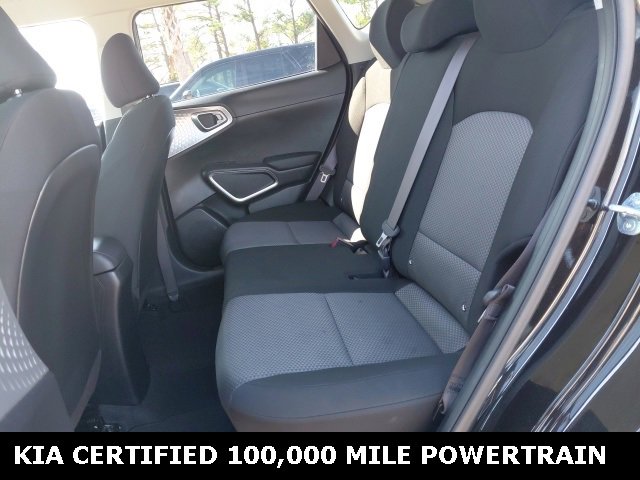 Certified 2025 Kia Soul LX w/ LX Technology Package image 22