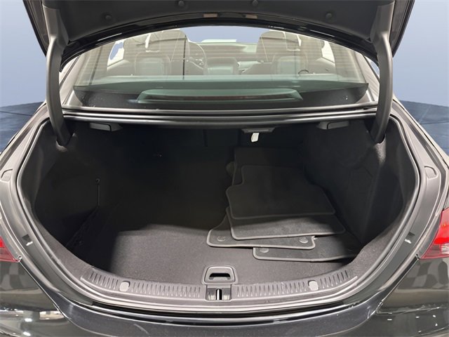 Used 2022 Mercedes-Benz E 450 4MATIC Sedan image 11