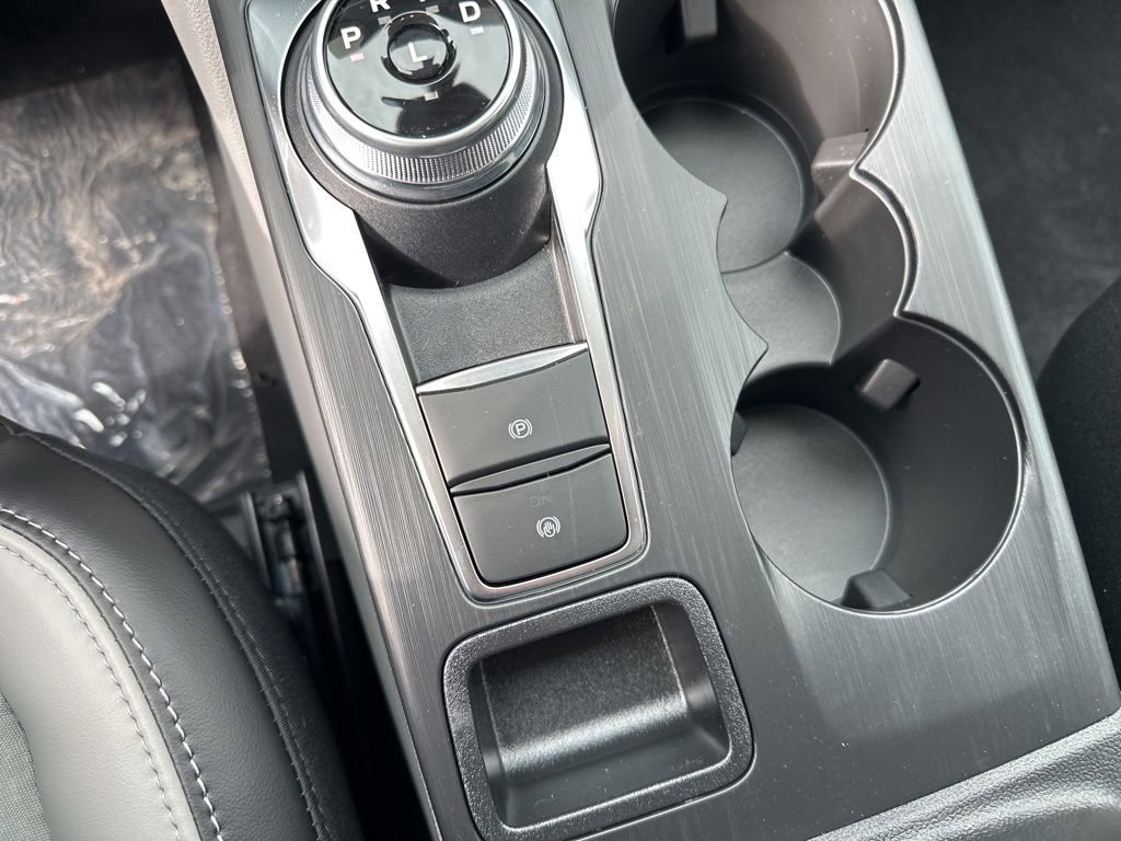 New 2026 Ford Escape SE image 29