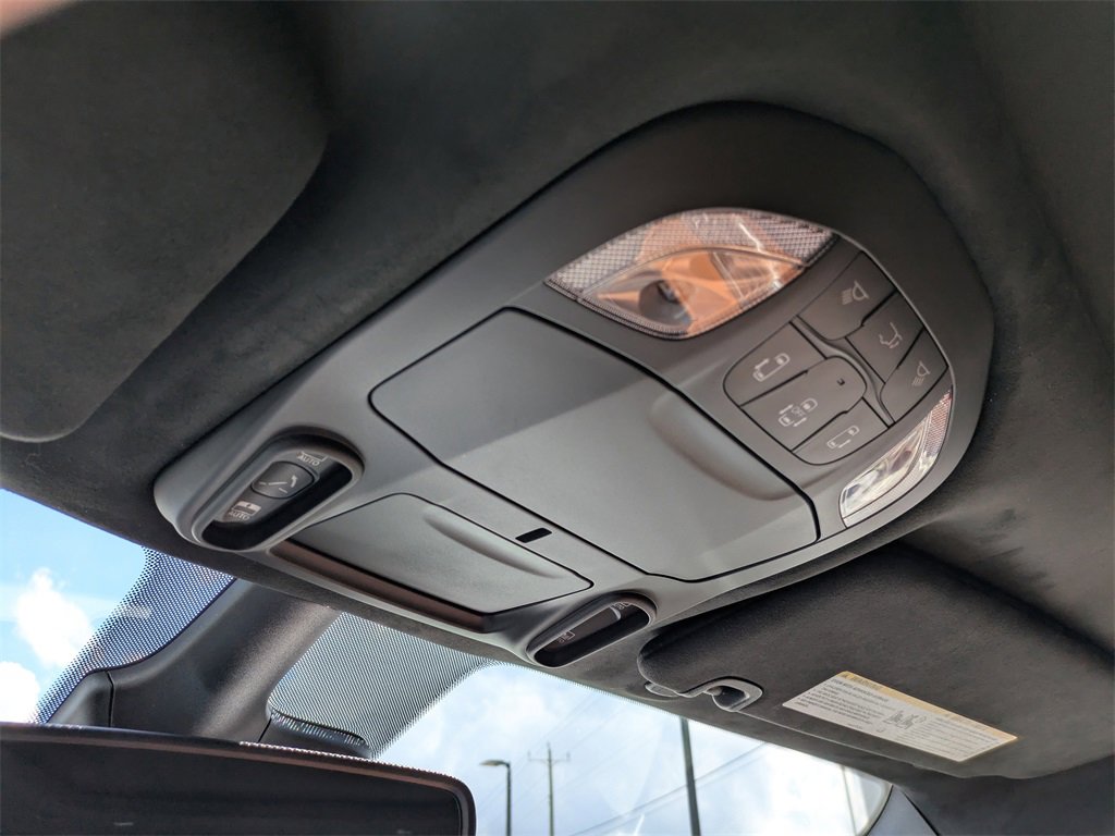 New 2026 Chrysler Pacifica Pinnacle image 27