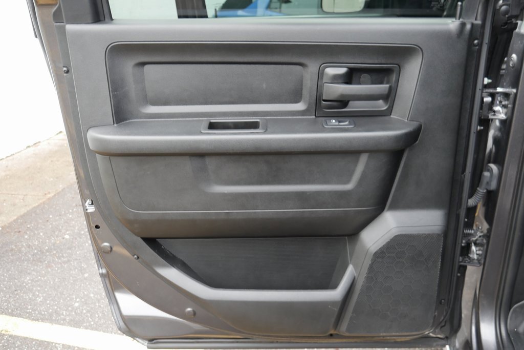 Used 2022 RAM 3500 Tradesman image 30