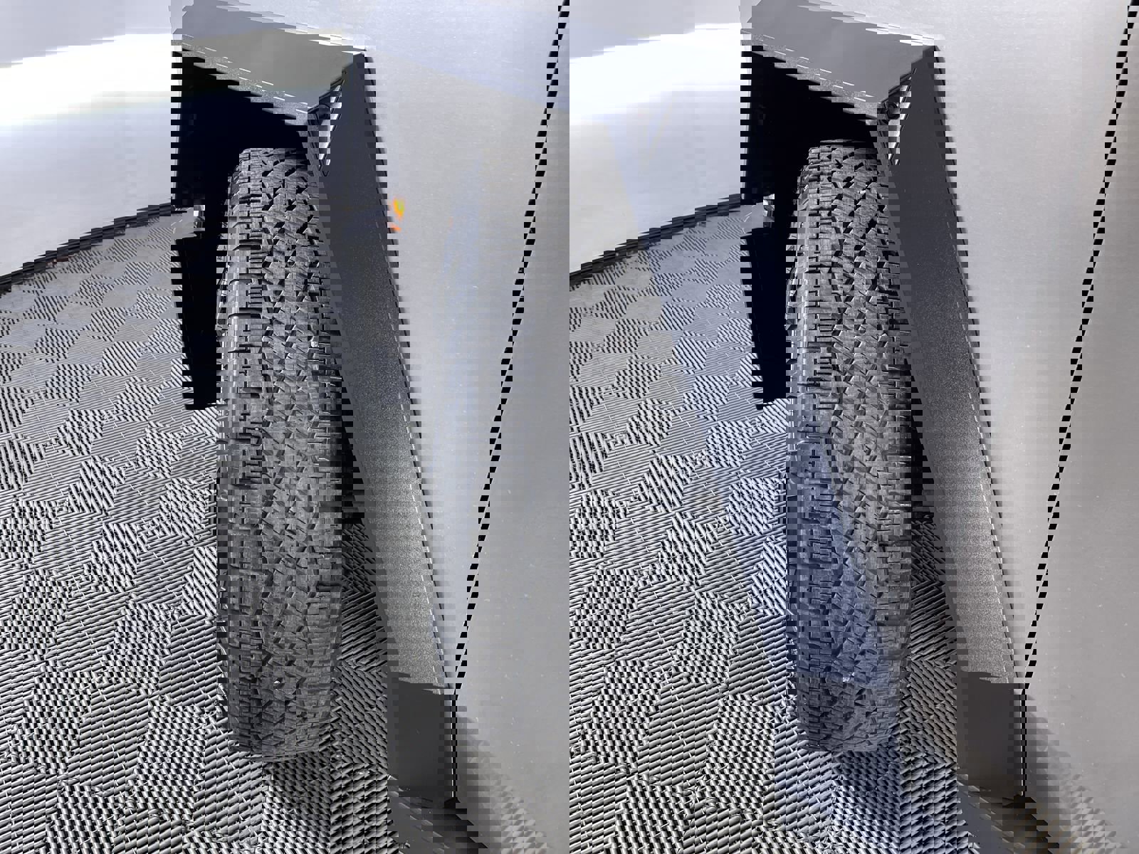 Used 2025 Tesla Cybertruck Cyberbeast image 26