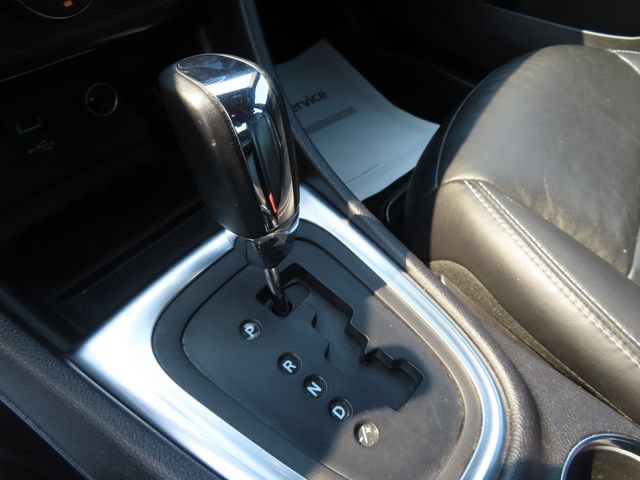 Used 2011 Chrysler 200 Limited FWD image 31
