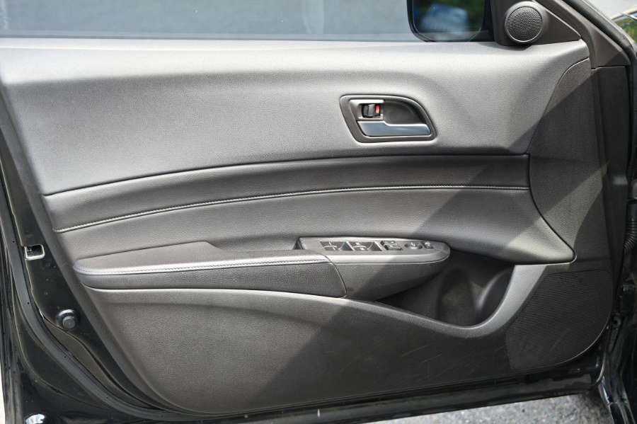 Used 2020 Acura ILX image 18