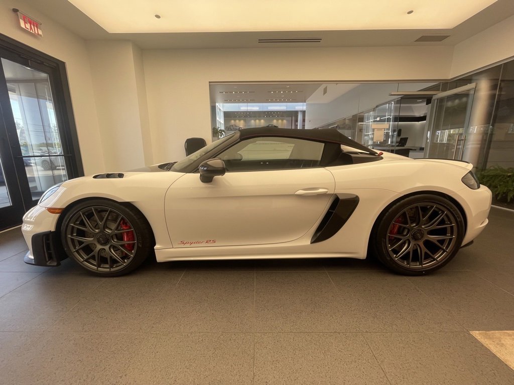New 2025 Porsche 718 Boxster Spyder RS image 2