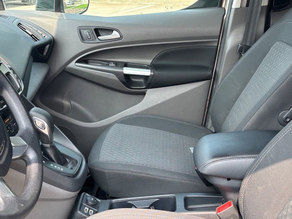 Used 2021 Ford Transit Connect XLT FWD image 10