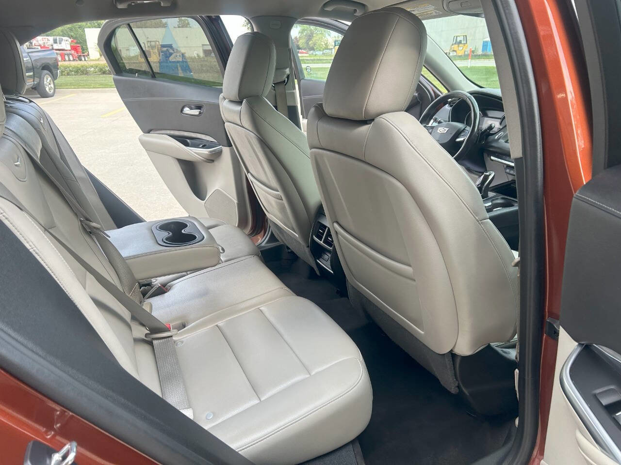Used 2020 Cadillac XT4 Luxury image 27