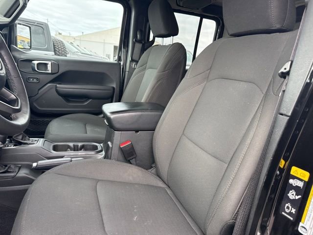 Used 2023 Jeep Wrangler Unlimited AWD/4WD image 19